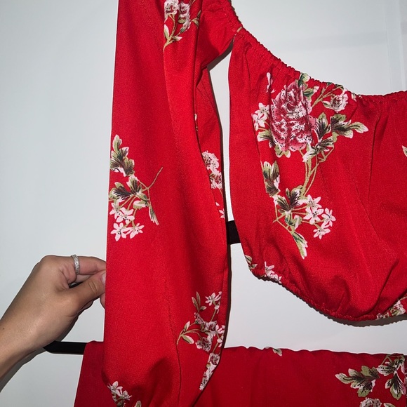 Adorable Red Matching Skirt and Top Set - Picture 2 of 2